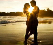 emo-best-tumblr-love-romance-the-most-romantic-couple-ground-view-beach-sunset-kissing-holding-hands-embrace-cuddle-facebook-timeline-cover-banner-photo-picture-for-fb-profile
