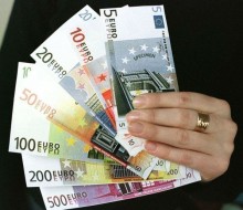 101765_des-billets-en-euro