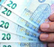 000_DV2074596-549x357